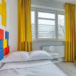 Level Rooms